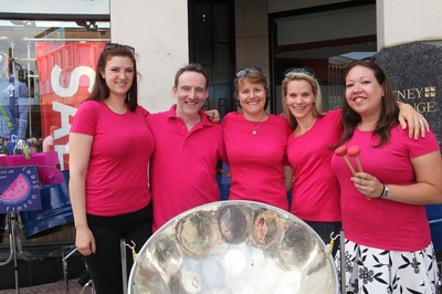 Team AlFresco in Putney on RideLondonDay for #LoveCleanAir